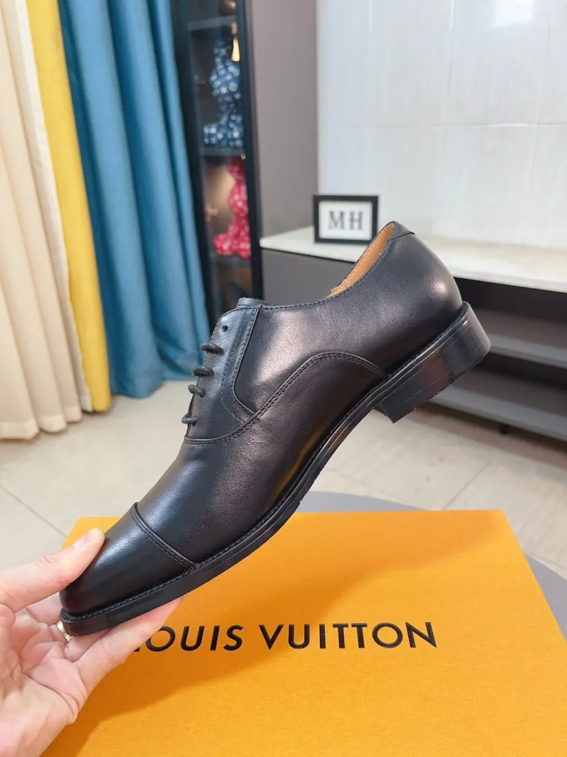 Men's men's shoes 💰520🌸🌸【LV Louis Vuitton】~ New product 🆕High-end original men's 🚹Business casual leather shoes, made of original cowhide open-edge bead fabric➕comfortable and soft cowhide lining➕cowhide insole, original LOGO rubber non-slip outsole. Code number: 38-44